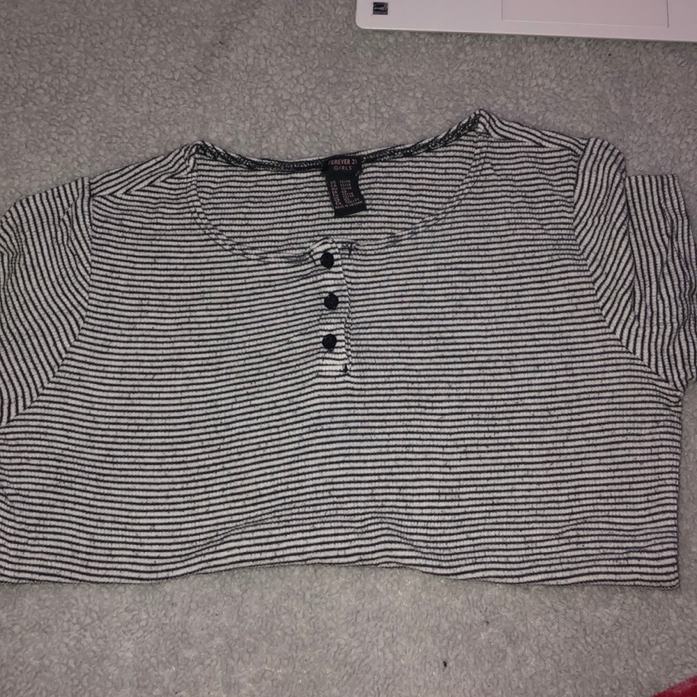 Forever 21 girls shirt